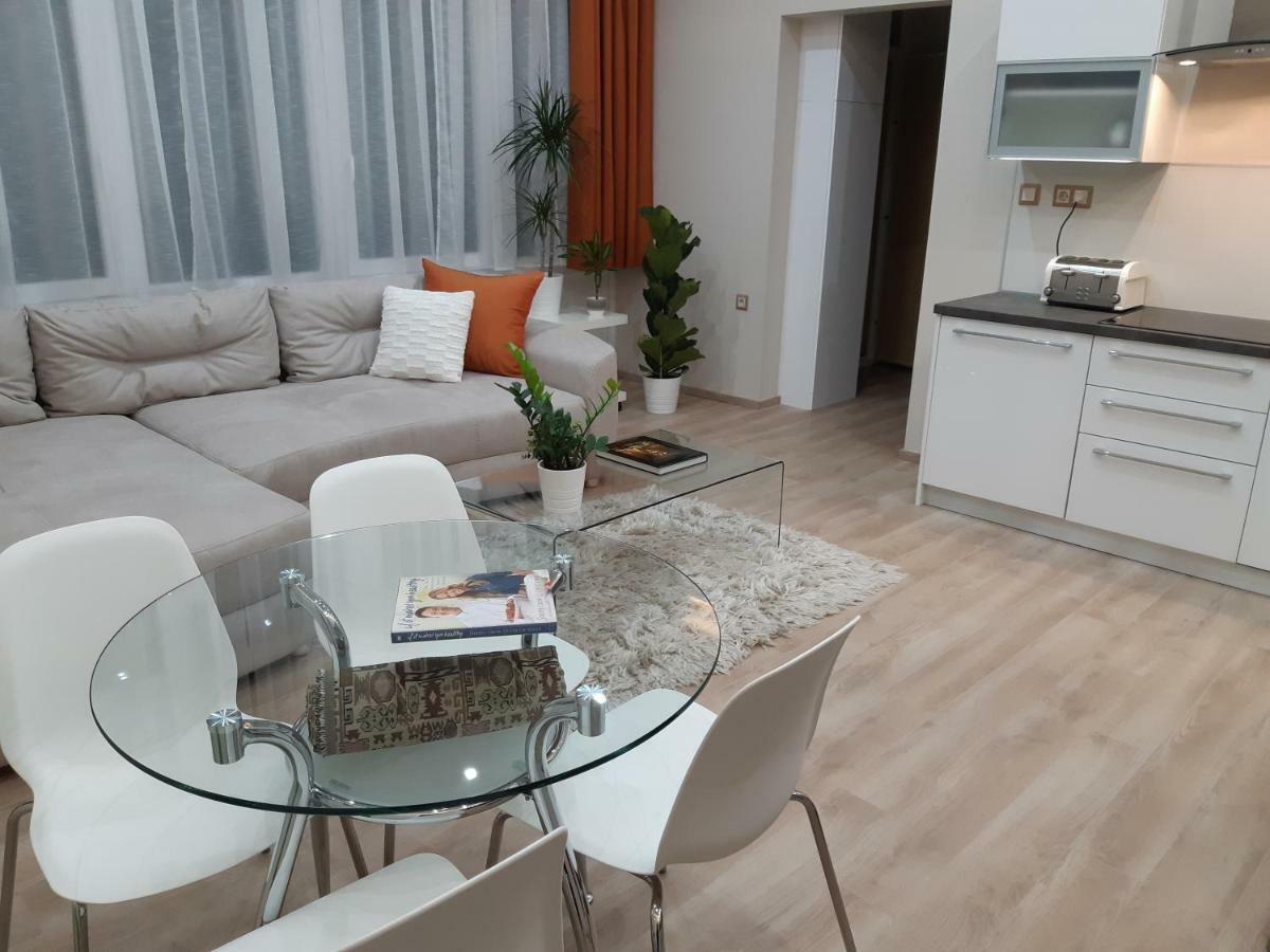 Modern, Quiet & Cozy Apartment In The Middle Of Downtown Near Danube At Fashion Street 布达佩斯 外观 照片
