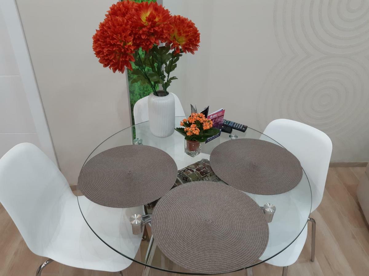 Modern, Quiet & Cozy Apartment In The Middle Of Downtown Near Danube At Fashion Street 布达佩斯 外观 照片