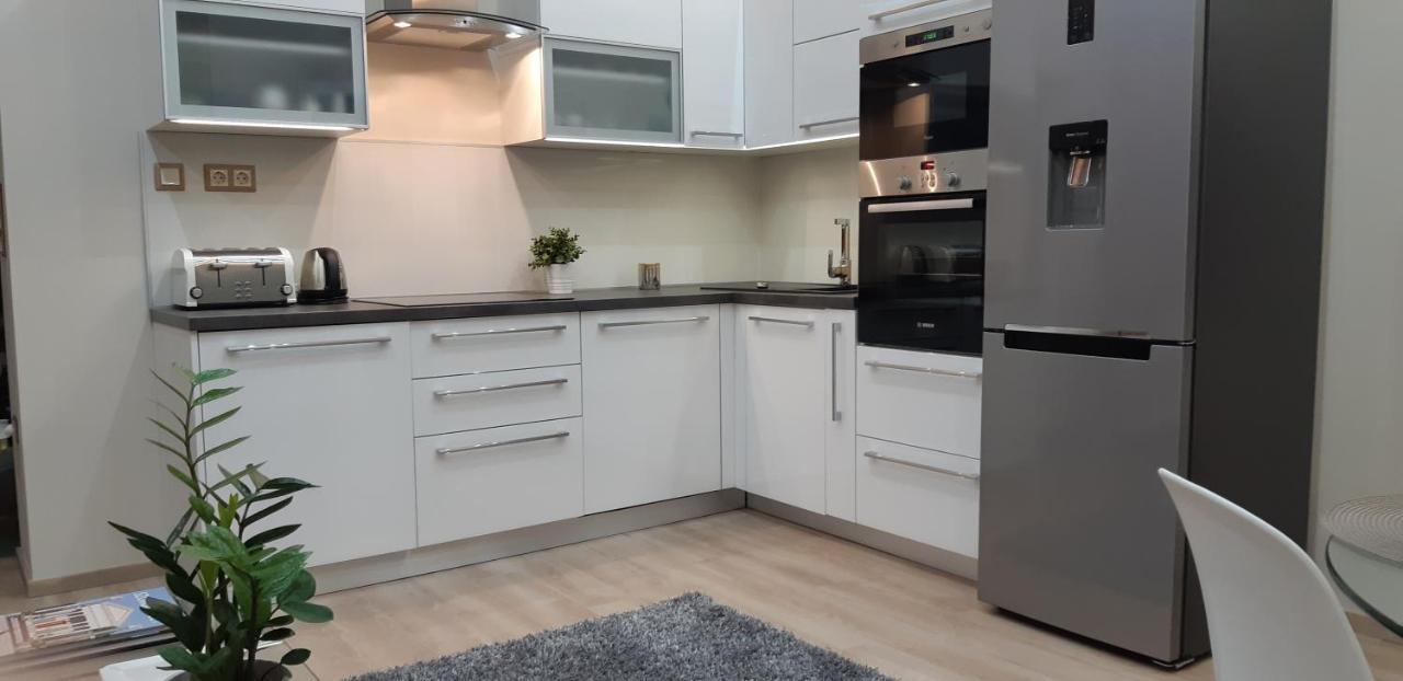 Modern, Quiet & Cozy Apartment In The Middle Of Downtown Near Danube At Fashion Street 布达佩斯 外观 照片