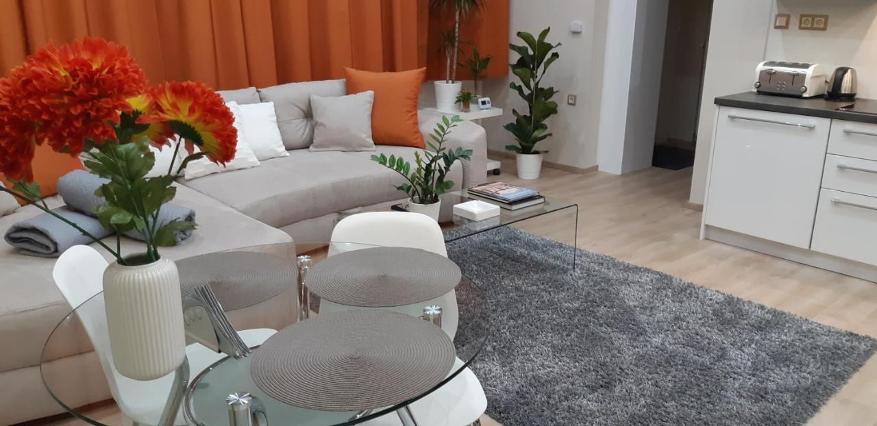Modern, Quiet & Cozy Apartment In The Middle Of Downtown Near Danube At Fashion Street 布达佩斯 外观 照片