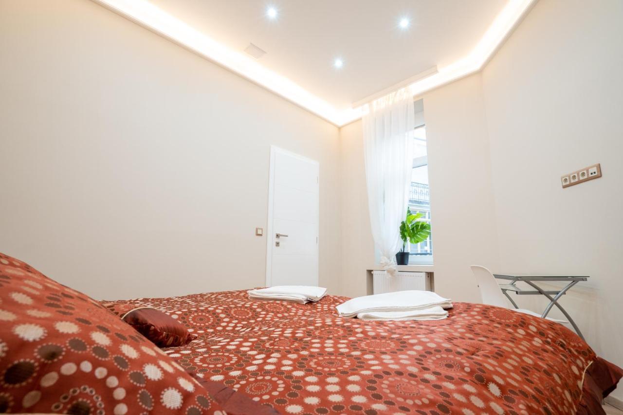 Modern, Quiet & Cozy Apartment In The Middle Of Downtown Near Danube At Fashion Street 布达佩斯 外观 照片